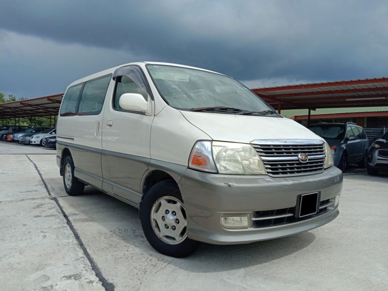 Toyota granvia 2001